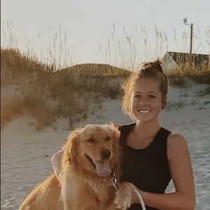 Meet your Posher, Lexi